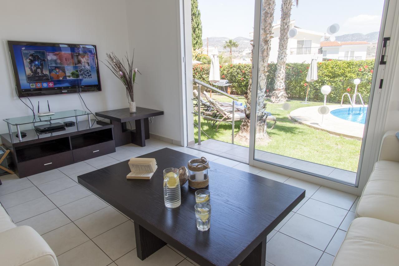Villa Oasis By Ezoria Villas Coral Bay Exterior photo